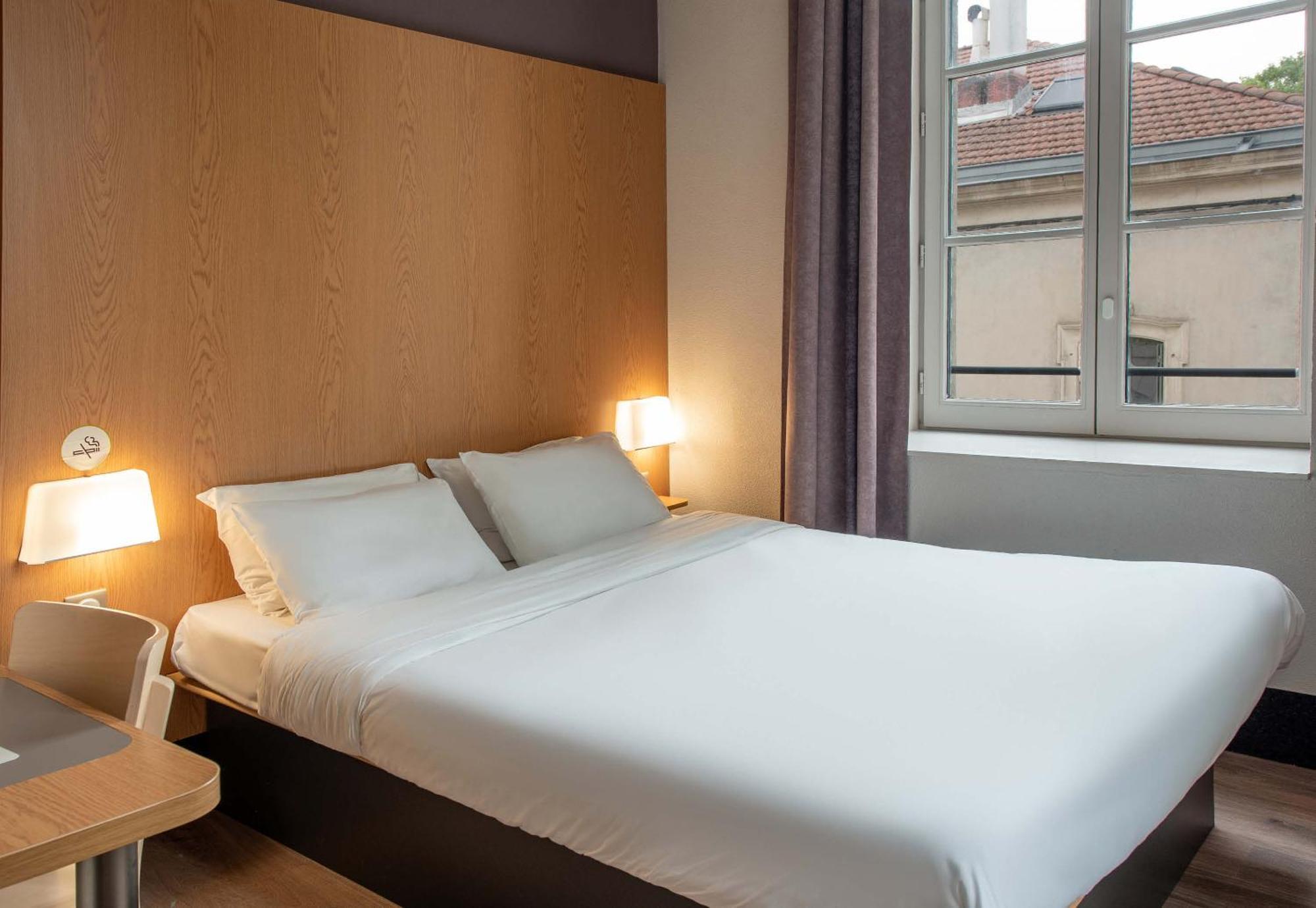 B&B Hotel Castres Centre Gambetta Exterior photo